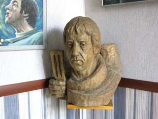 Выставка картин о Высоцком